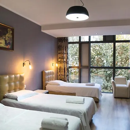 Relax 3* تيرانا