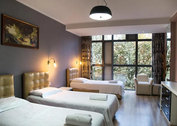 Relax 3* טיראנה