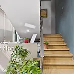 Relax Ξενοδοχείο Τίρανα