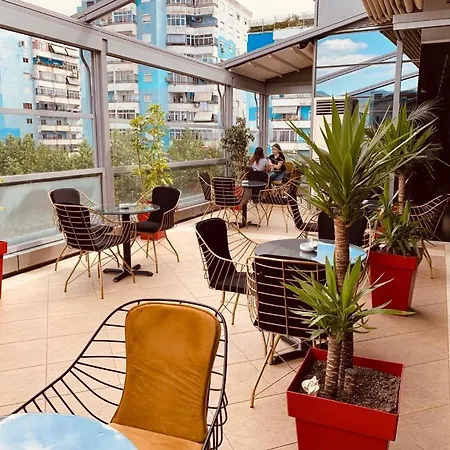 リラックス ホテル ティラナ